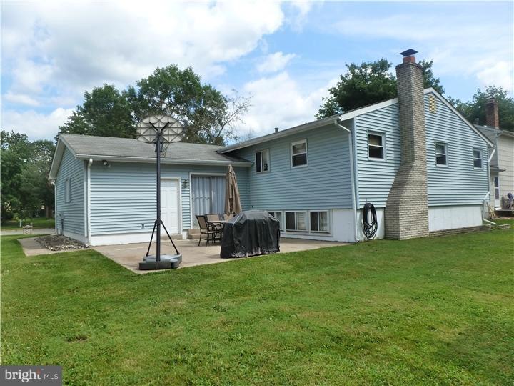 188 Canterbury Road Mount Laurel, NJ 08054 - Photo 23 of 25 Exterior Back