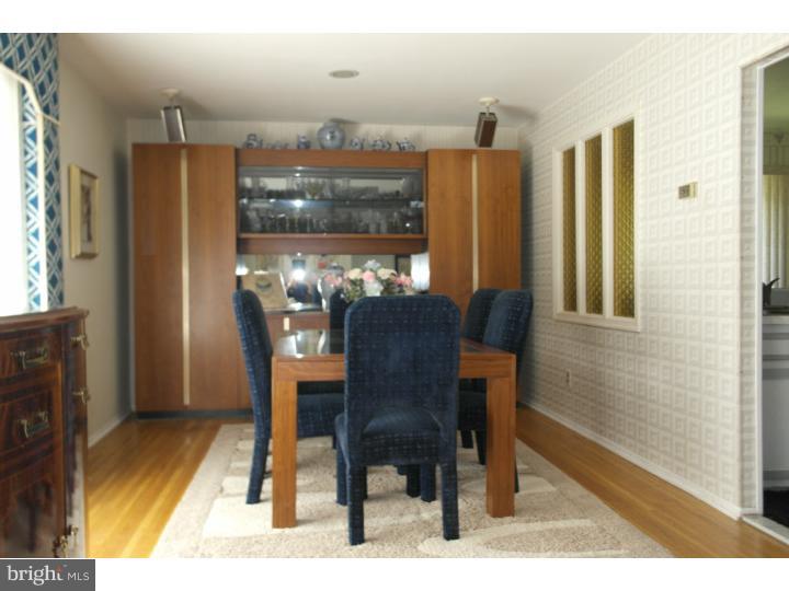188 Canterbury Road Mount Laurel, NJ 08054 - Photo 7 of 25 Dining Room