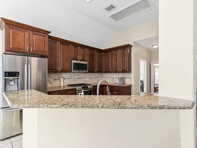 $2,500 | 3319 Shadowbark Drive, Houston, TX 77082