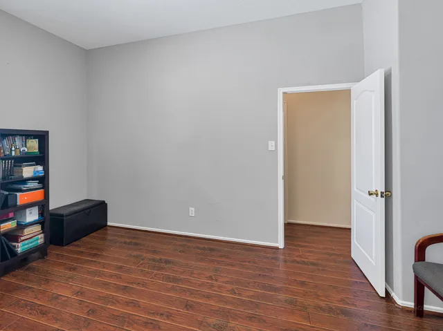 $2,500 | 3319 Shadowbark Drive, Houston, TX 77082