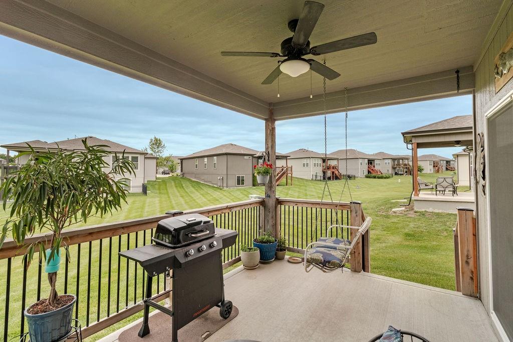 19006 Millview St Spring Hill Spring Hill, KS 66083 - Photo 11 of 48