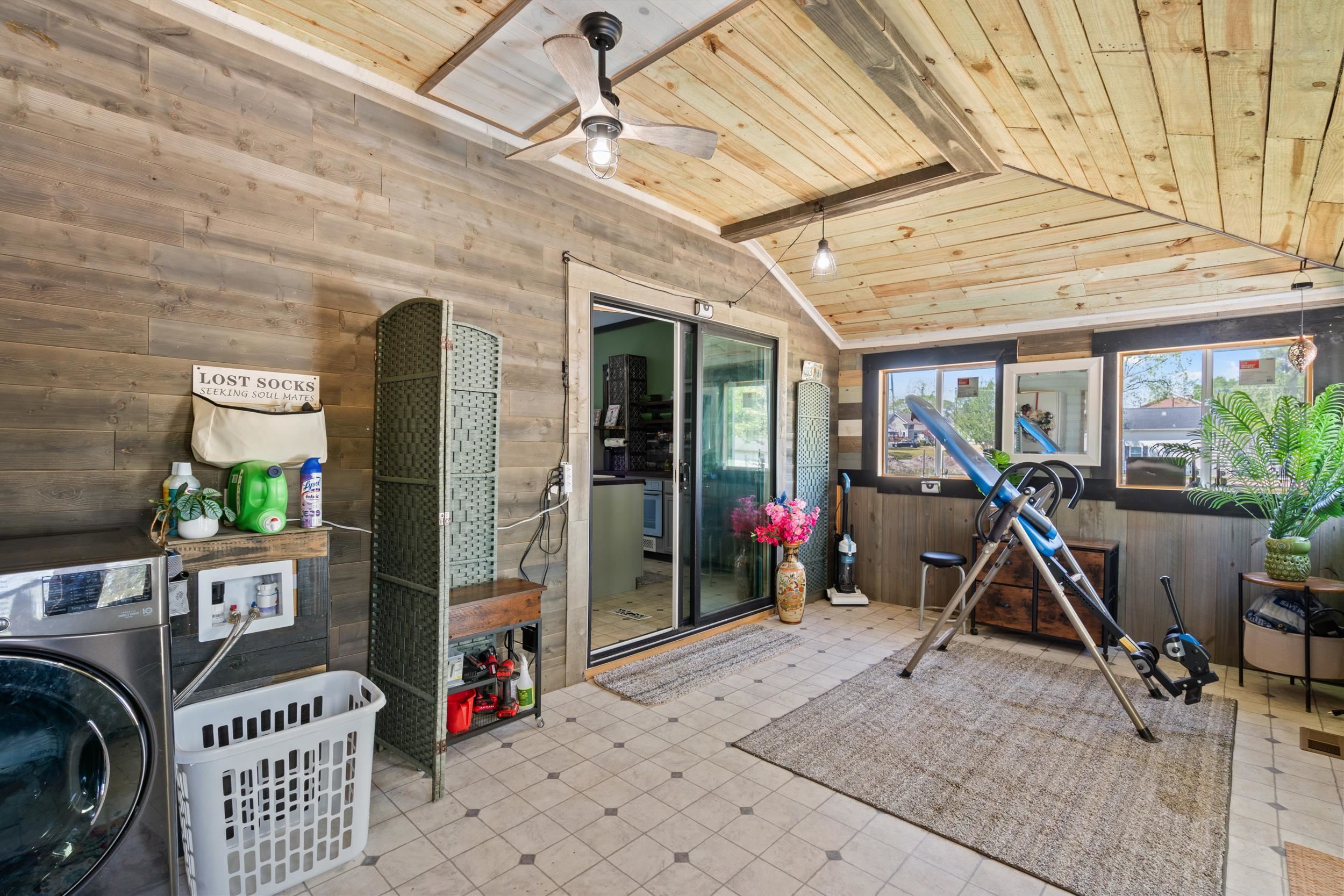 209 South Walnut Street Lake View, SC 29563 - Photo 22 of 40