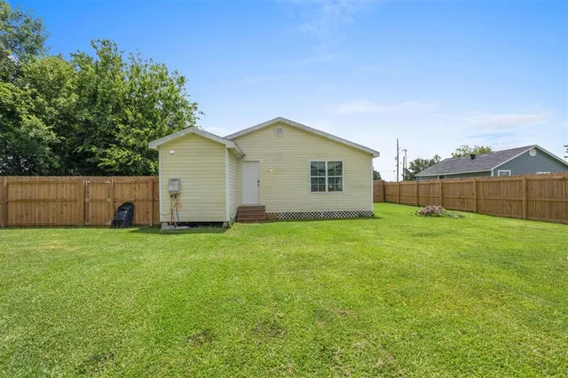 $1,200 | 1515 Picard Road, Sulphur, LA 70663