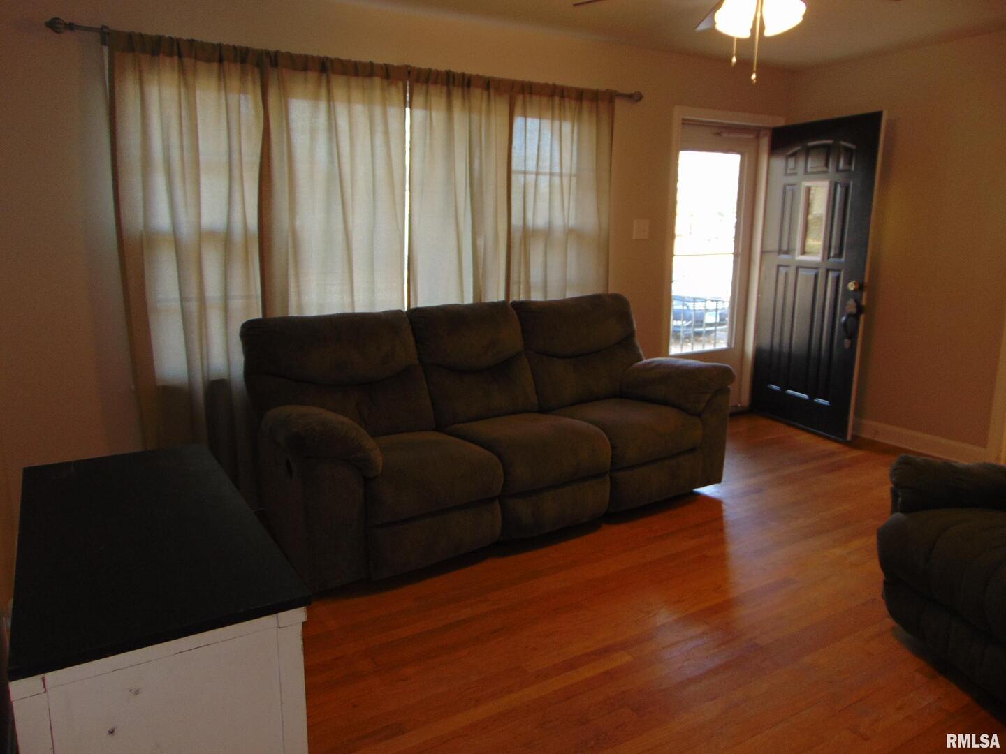 936 North 22nd Street Murphysboro, IL 62966 - Photo 7 of 11