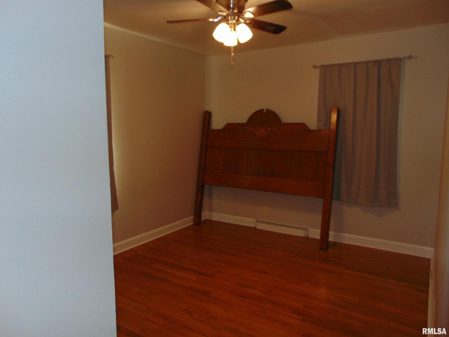 936 North 22nd Street Murphysboro, IL 62966 - Photo 9 of 11