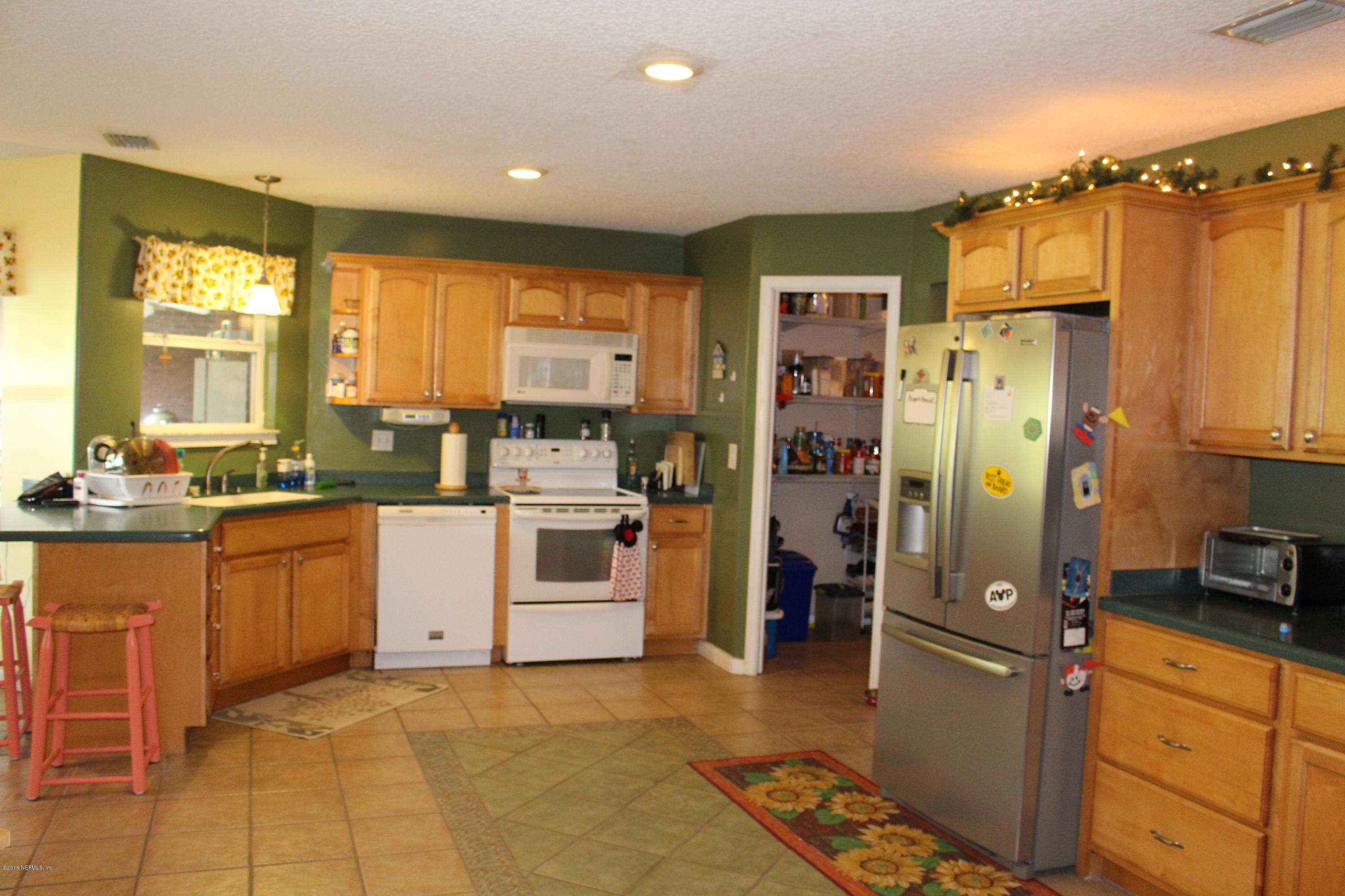 3872 Darlene Road Middleburg, FL 32068 - Photo 6 of 88 IMG_2332