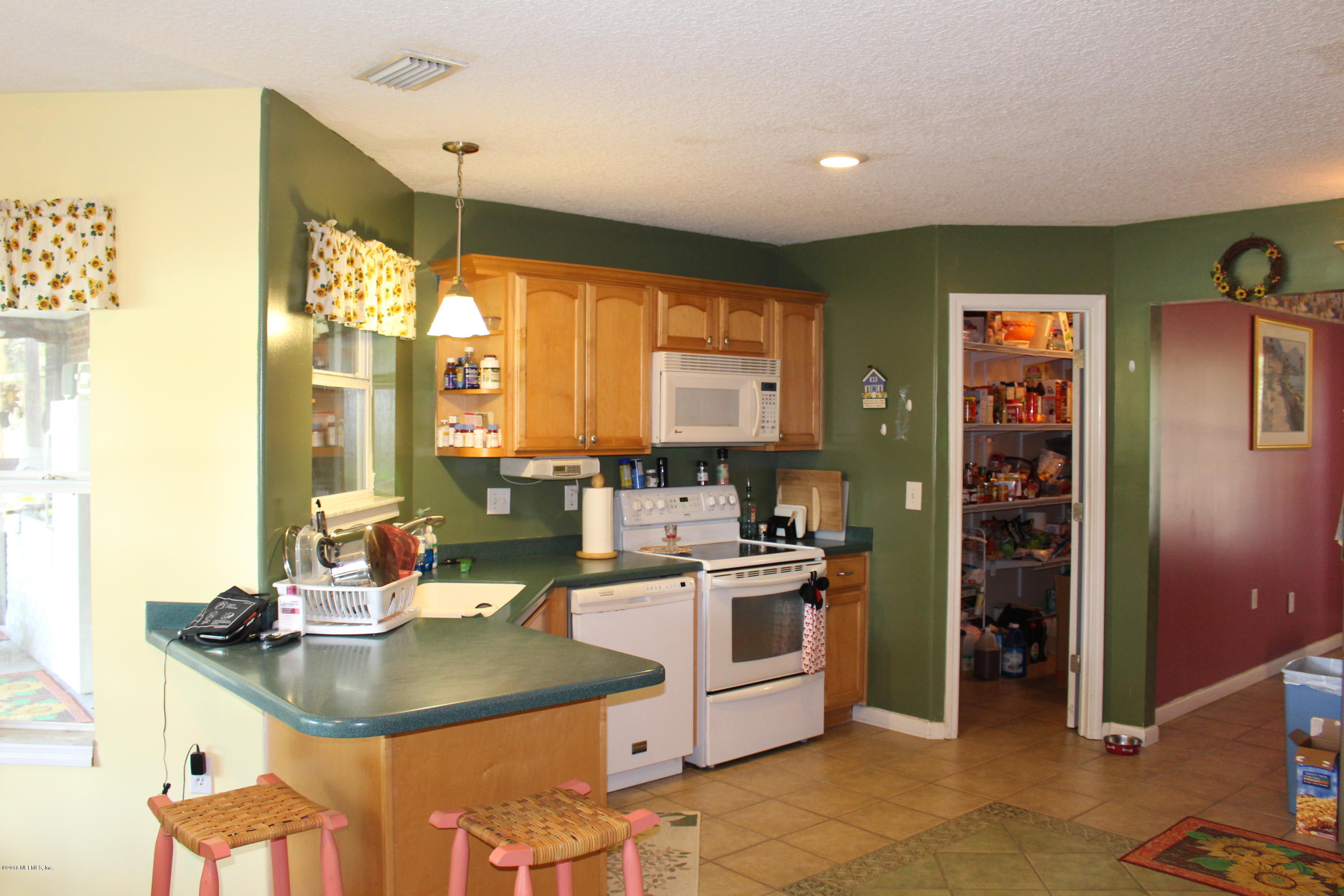 3872 Darlene Road Middleburg, FL 32068 - Photo 7 of 88 IMG_2333