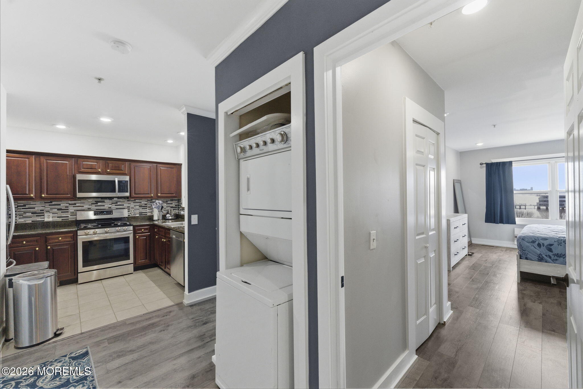 324 The Promenade Edgewater, NJ 07020 - Photo 25 of 48 24-web-or-mls-DSC08965