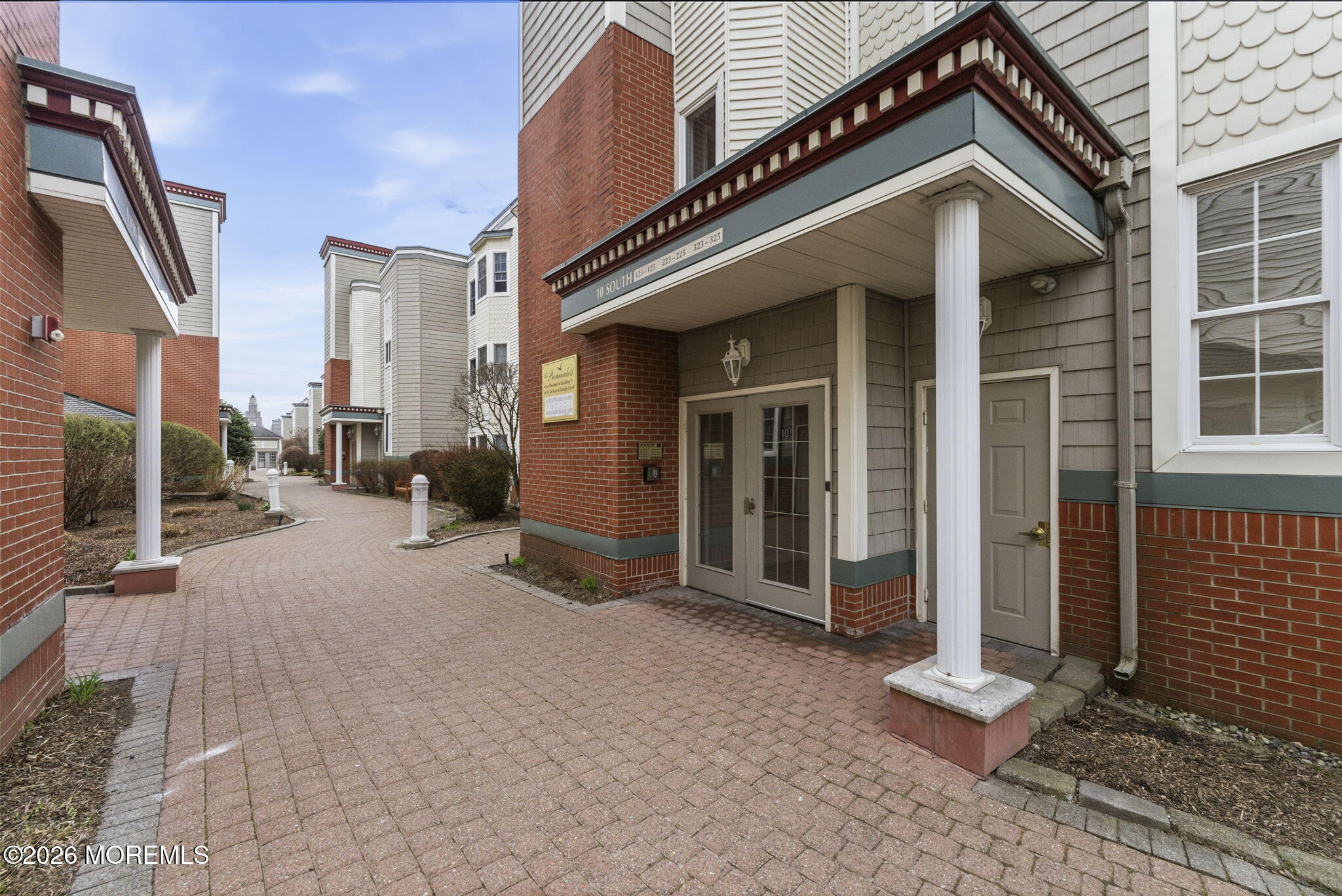 324 The Promenade Edgewater, NJ 07020 - Photo 35 of 48 34-web-or-mls-DSC09025