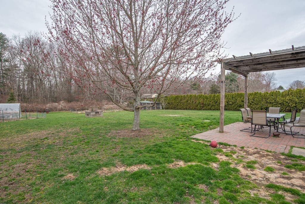 106 Davis Road Westport, MA 02790 - Photo 29 of 41 Gallery Image 29