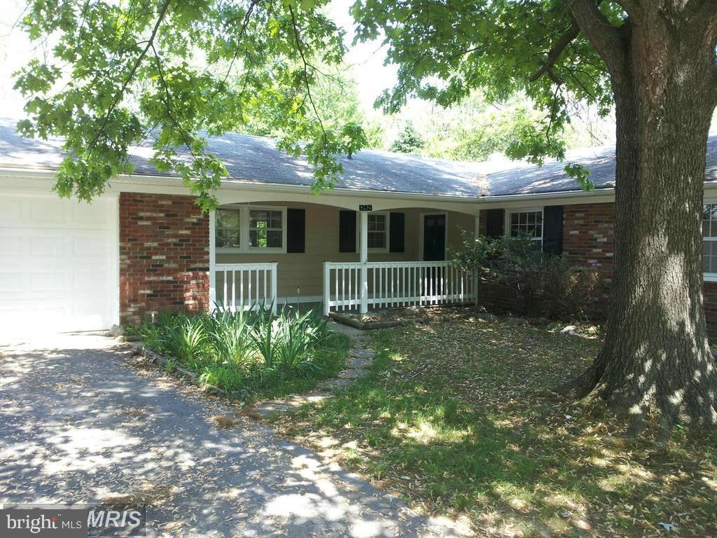 13921 Rippling Brook Drive Silver Spring, MD 20906 - Photo 5 of 47