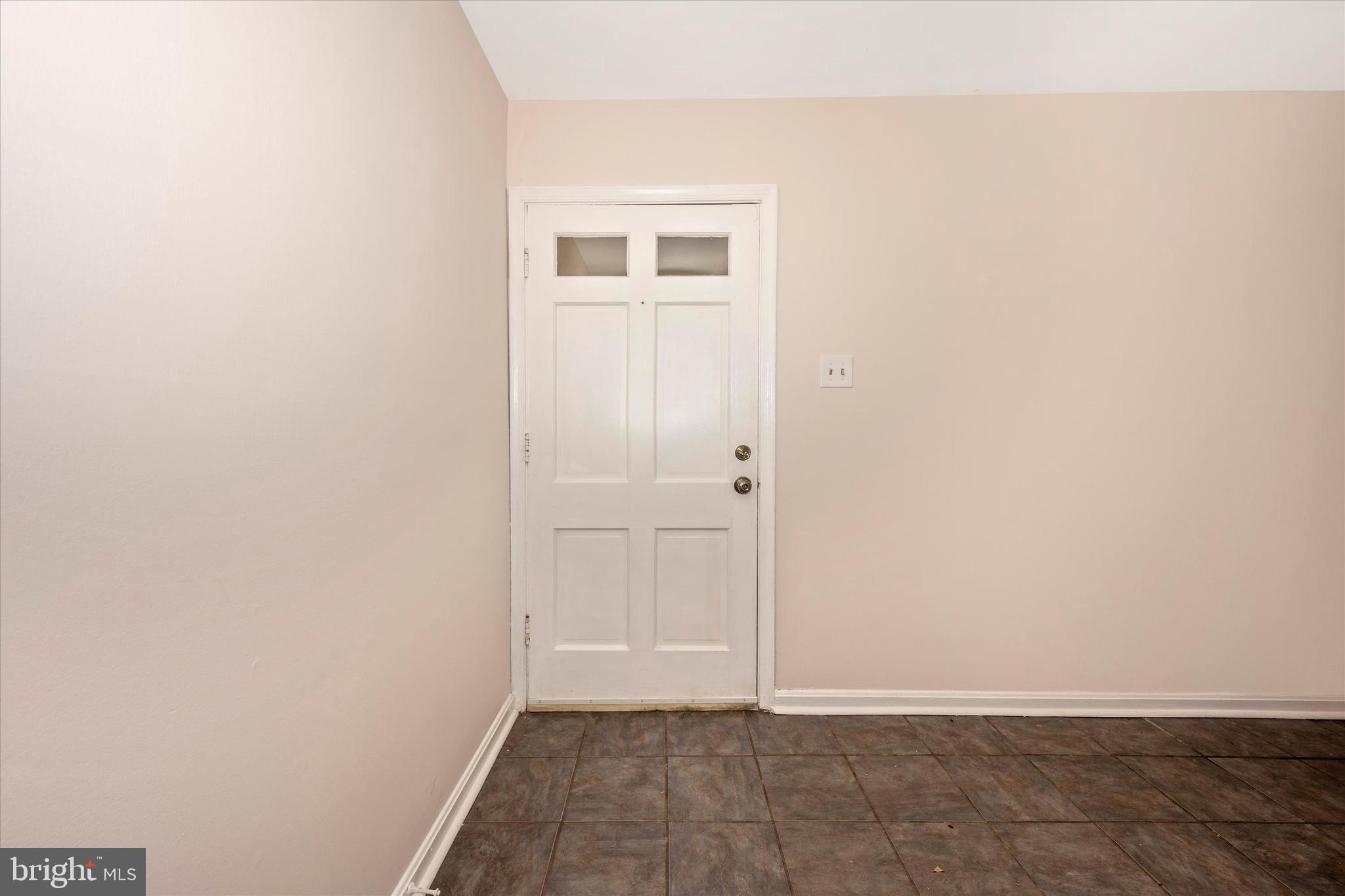 13921 Rippling Brook Drive Silver Spring, MD 20906 - Photo 7 of 47