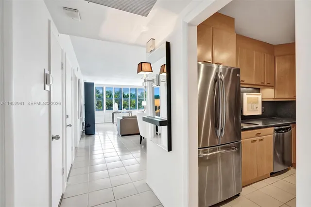 $630,000 | 2295 South Ocean Boulevard, Unit 505, Palm Beach, FL 33480