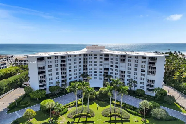 $630,000 | 2295 South Ocean Boulevard, Unit 505, Palm Beach, FL 33480