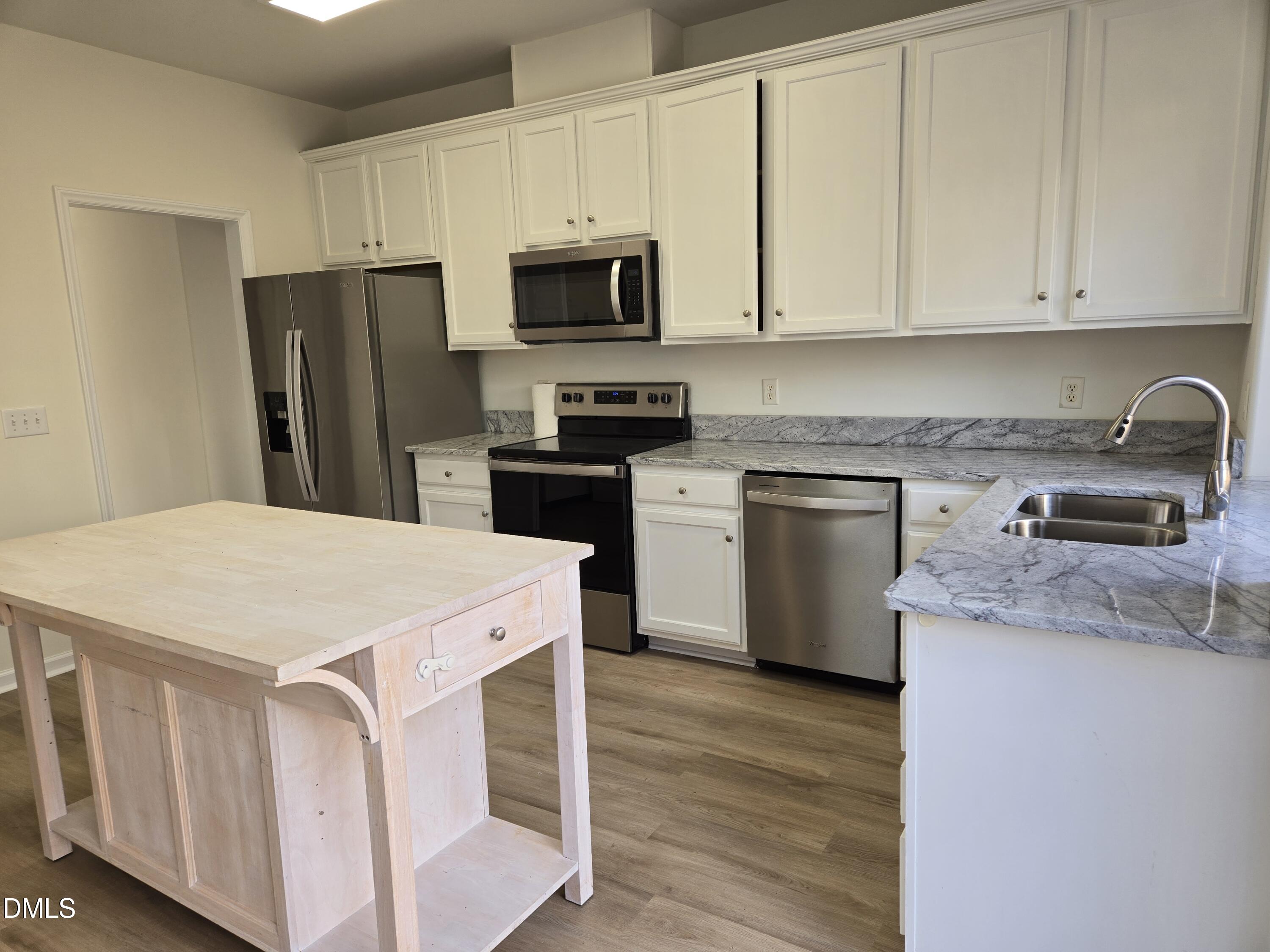 10432 Neland Street Raleigh, NC 27614 - Photo 7 of 14 kitchen