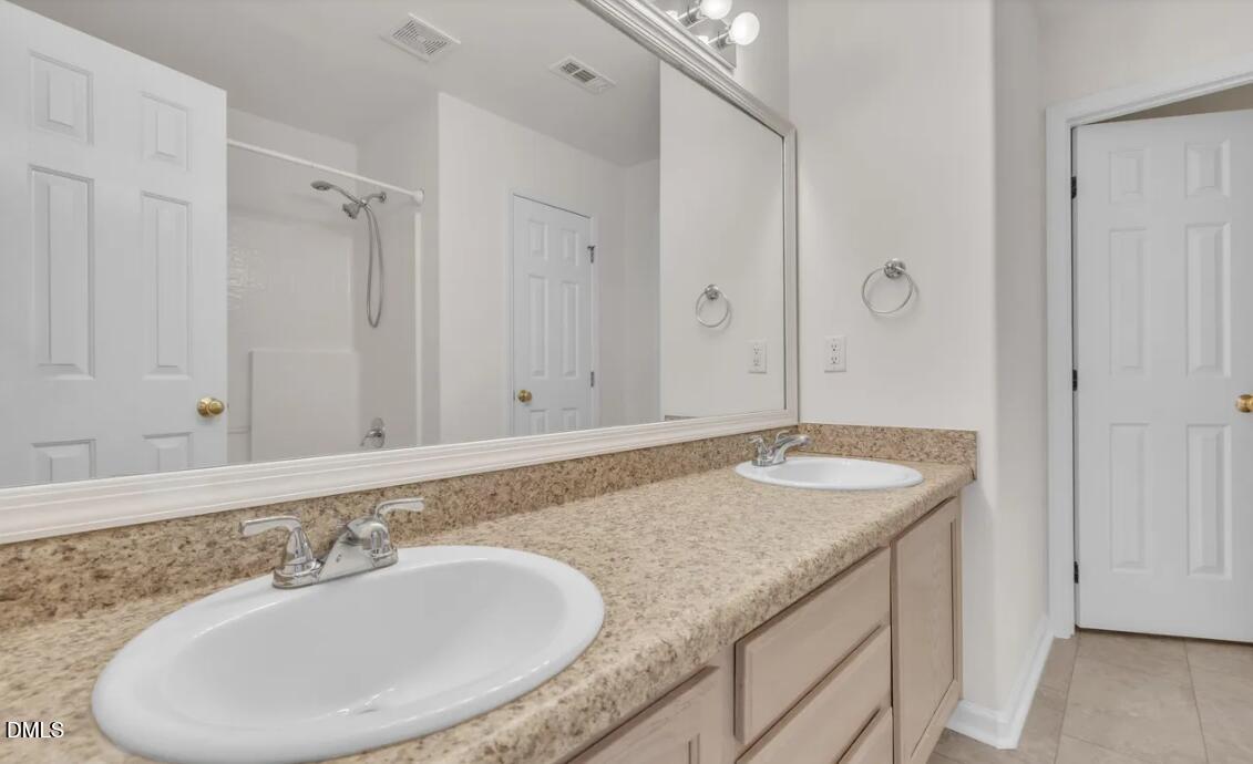 10432 Neland Street Raleigh, NC 27614 - Photo 10 of 14 masterbath