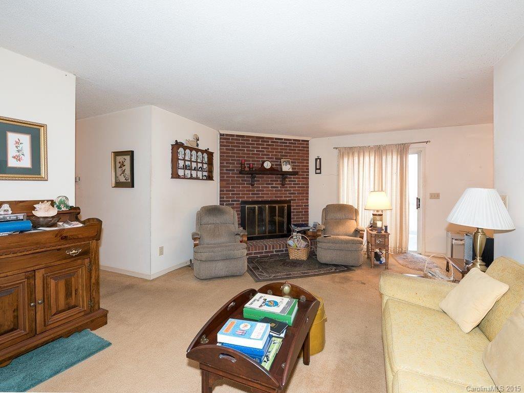 14807 Autumncrest Road Huntersville, NC 28078 - Photo 8 of 13 Gallery Image 8