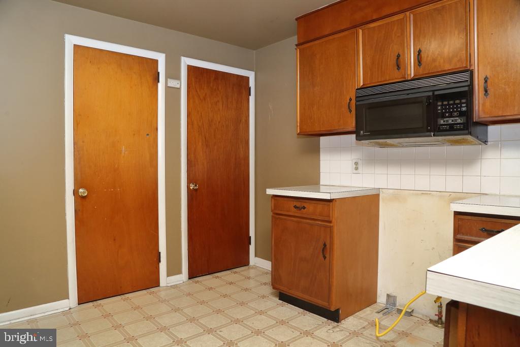 1745 Hemlock Road Lancaster, PA 17603 - Photo 21 of 27 Gallery Image 21