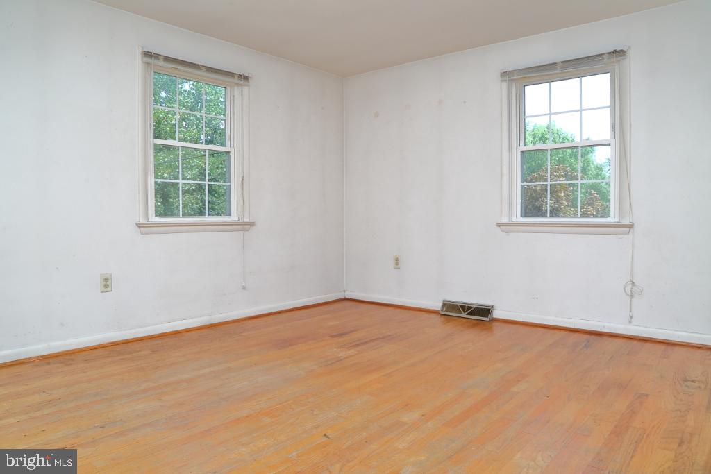 1745 Hemlock Road Lancaster, PA 17603 - Photo 23 of 27 Gallery Image 23