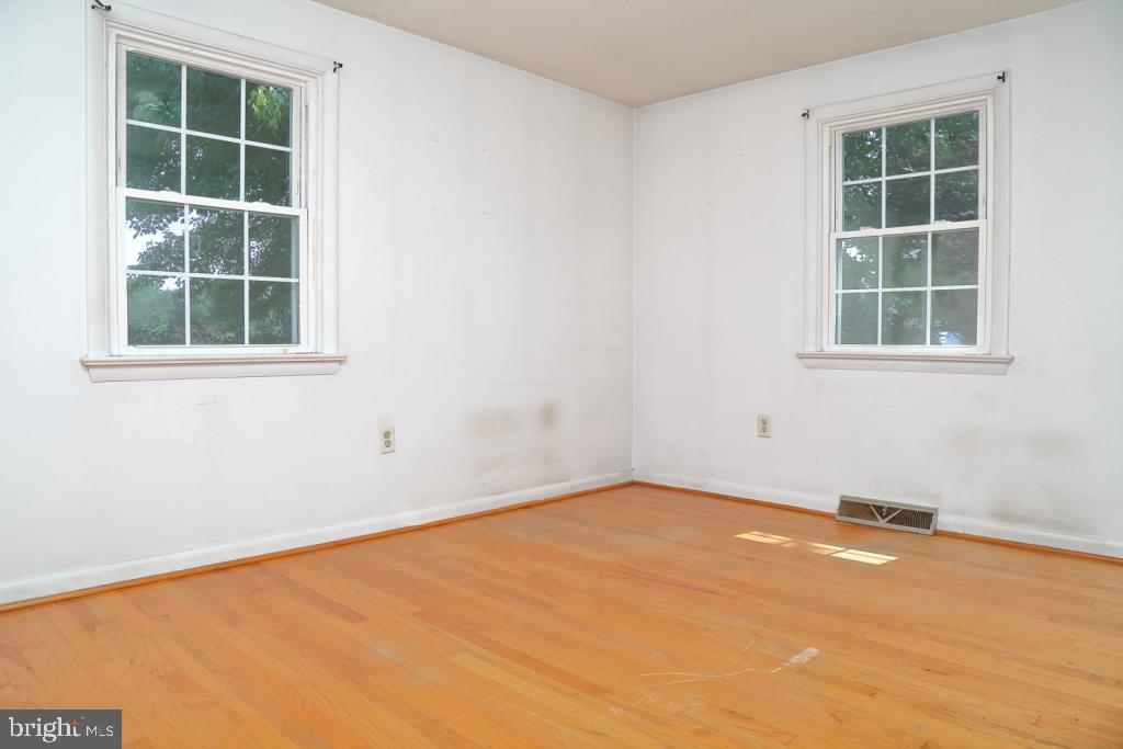 1745 Hemlock Road Lancaster, PA 17603 - Photo 24 of 27 Gallery Image 24