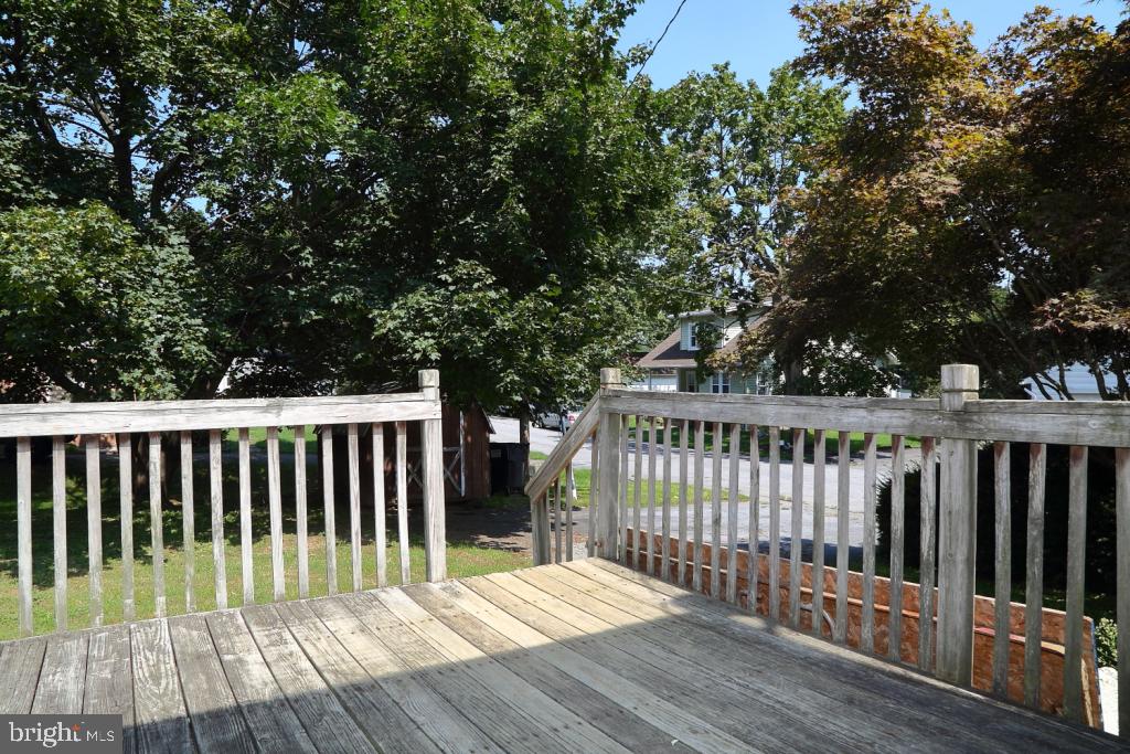 1745 Hemlock Road Lancaster, PA 17603 - Photo 7 of 27 Gallery Image 7