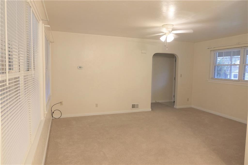 504 Chicora Road Butler, PA 16001 - Photo 3 of 24 Spacious Living Room