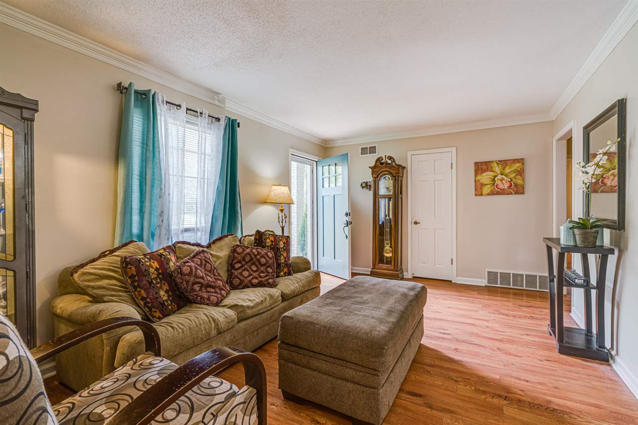 3011 Ruffle Drive Bartlett, TN 38134 - Photo 4 of 25 Gallery Image 4