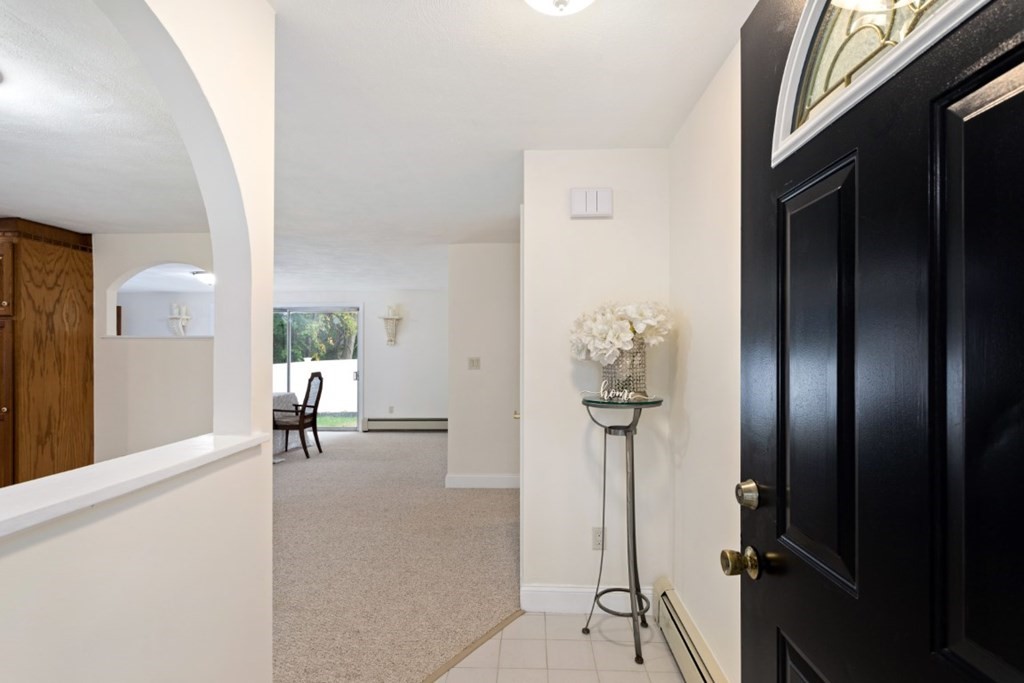 1 Oberlin Road Danvers, MA 01923 - Photo 3 of 28 Gallery Image 3