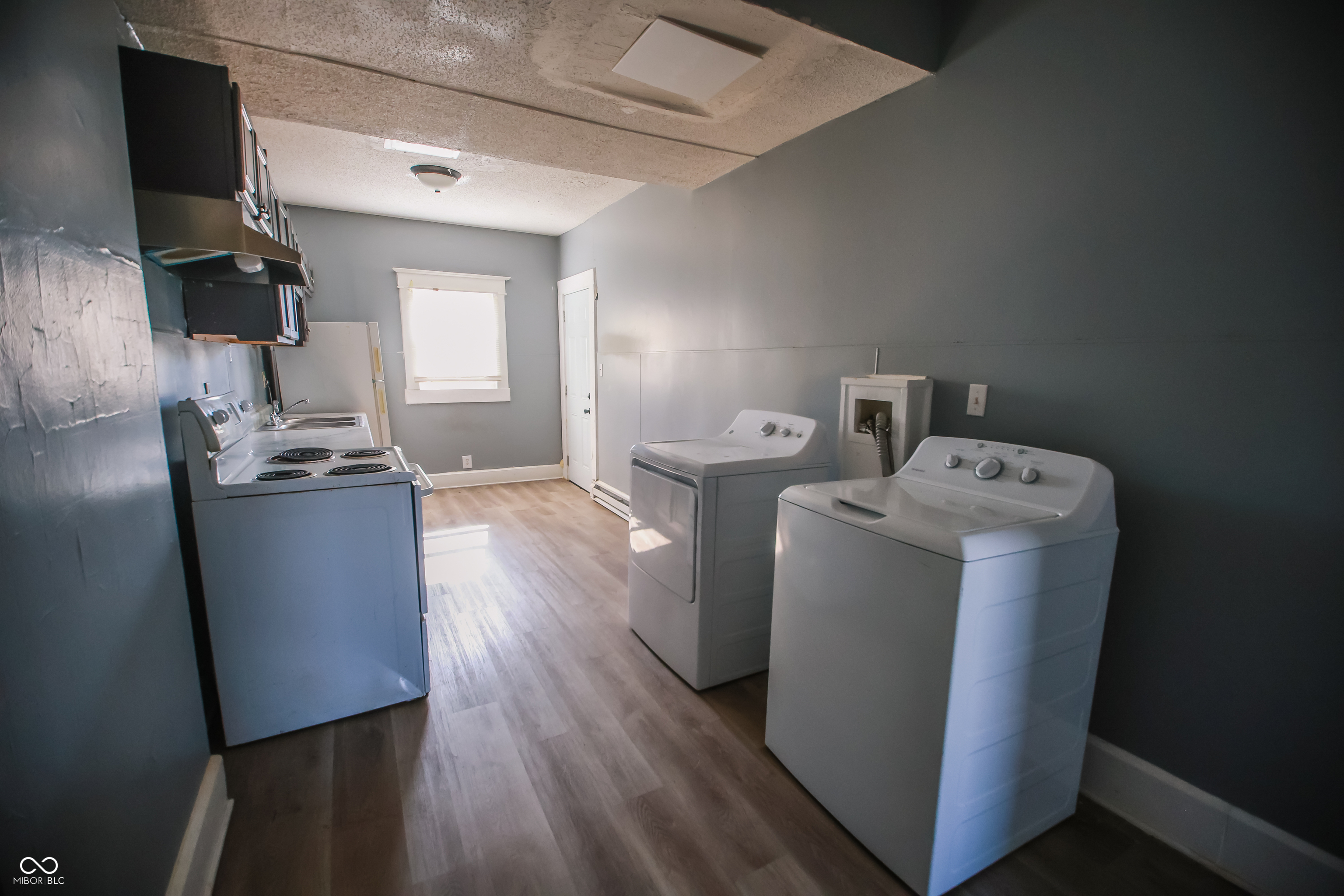 4811 East Michigan Street Indianapolis, IN 46201 - Photo 7 of 25