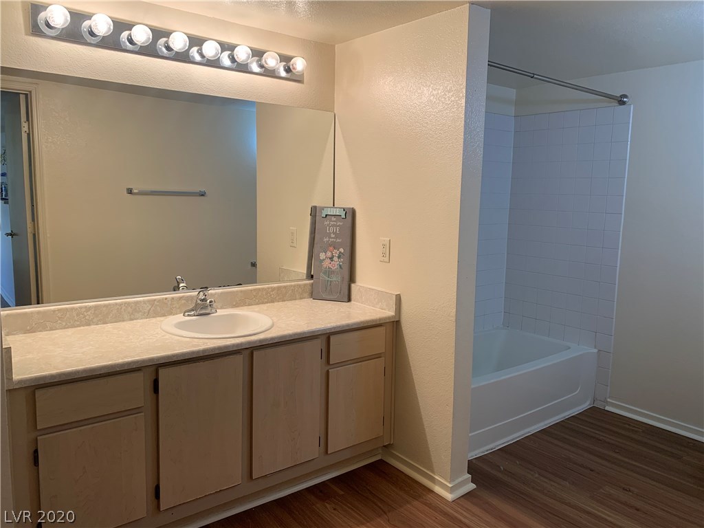 555 East Silverado Ranch Boulevard, Unit 1071 Las Vegas, NV 89183 - Photo 6 of 9