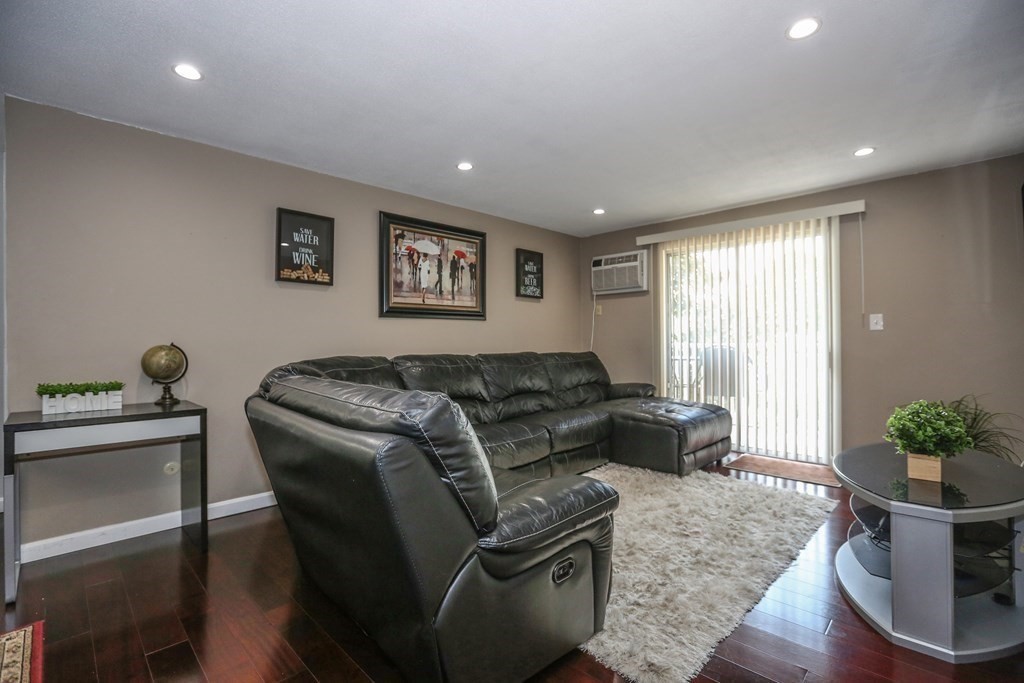 200 Manning Street, Unit 30B Hudson, MA 01749 - Photo 5 of 20 Gallery Image 5