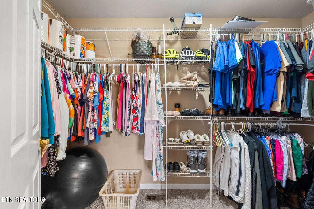 8524 Old Midway Road Lenoir City, TN 37772 - Photo 24 of 41 Huge Closet