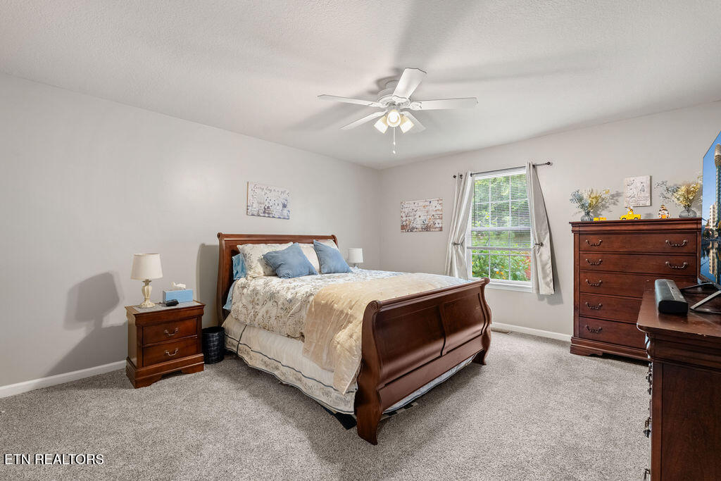 8524 Old Midway Road Lenoir City, TN 37772 - Photo 29 of 41 Guest BR 2