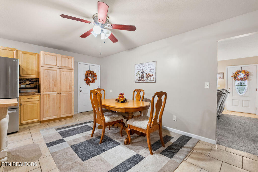 8524 Old Midway Road Lenoir City, TN 37772 - Photo 32 of 41 Dining RM