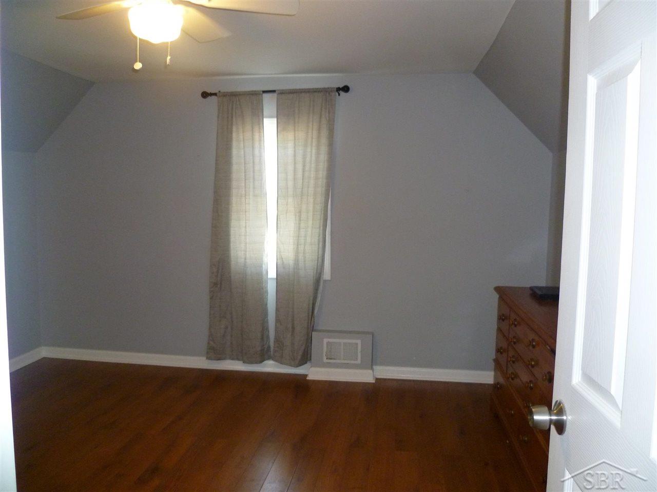 1606 Webster Street Bay City, MI 48708 - Photo 12 of 14 50050704-11.JPG