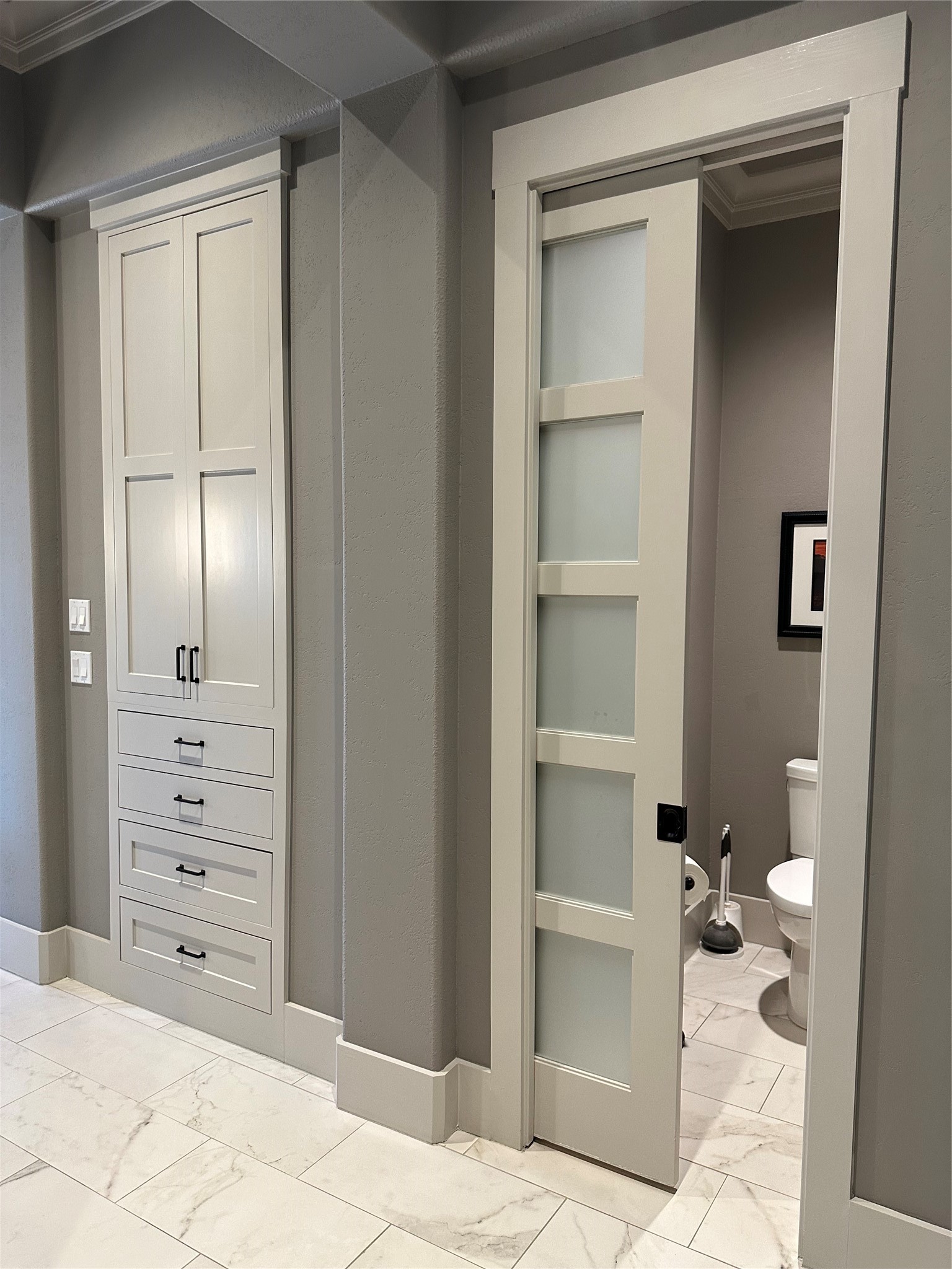 2753 Springwood Lane Georgetown, TX 78628 - Photo 23 of 40 a spacious bathroom with a vanity and toilet
