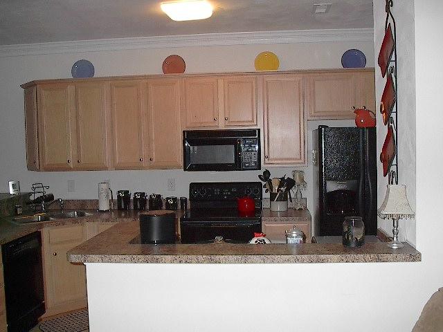 8713 Little Hoop Road Roanoke, VA 24019 - Photo 8 of 27 2nd View of Kitchen