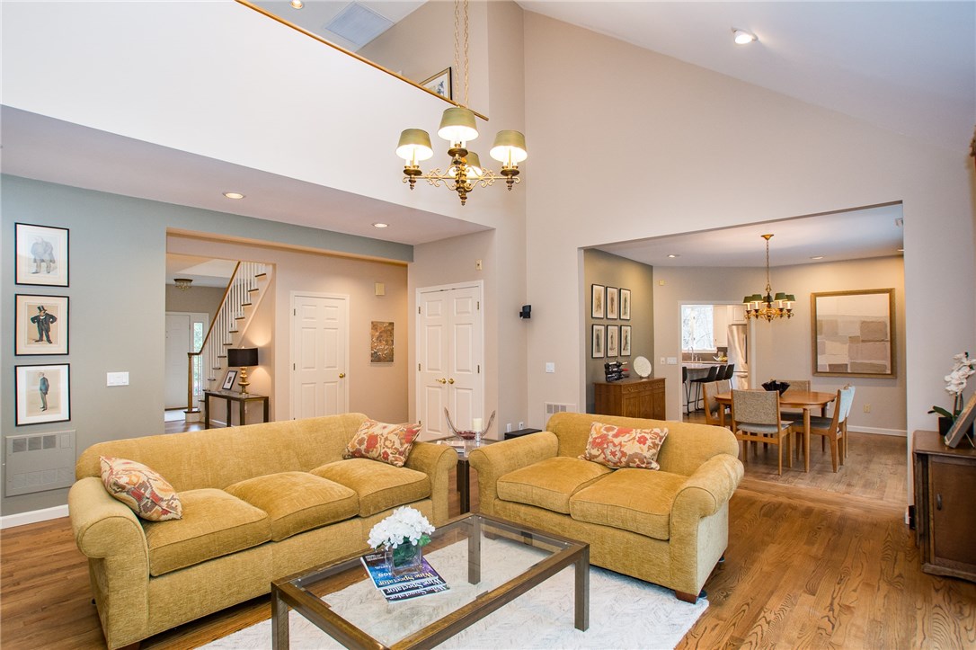 1105 High Hawk Road East Greenwich, RI 02818 - Photo 18 of 40 Gallery Image 18