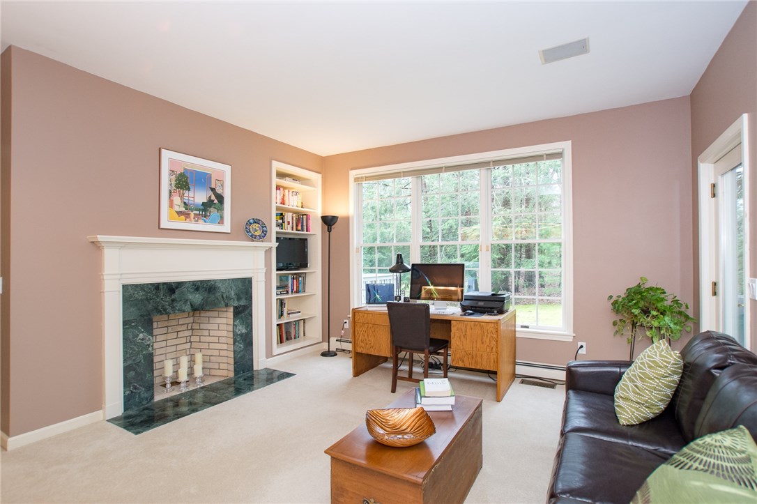 1105 High Hawk Road East Greenwich, RI 02818 - Photo 26 of 40 Gallery Image 26