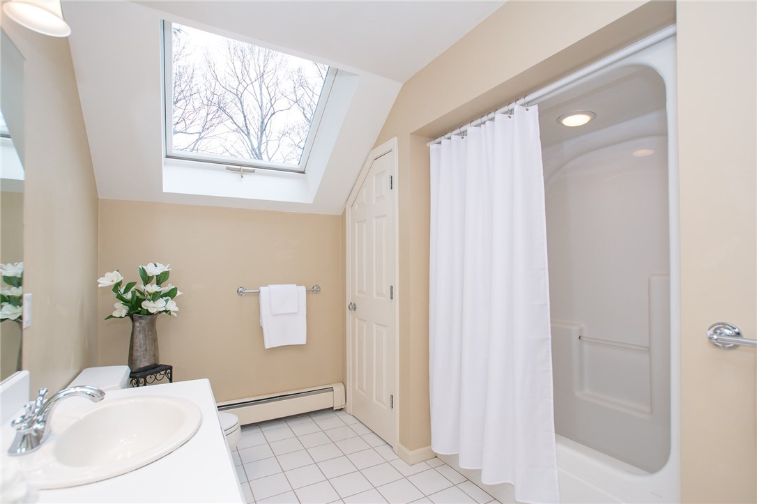 1105 High Hawk Road East Greenwich, RI 02818 - Photo 30 of 40 Gallery Image 30