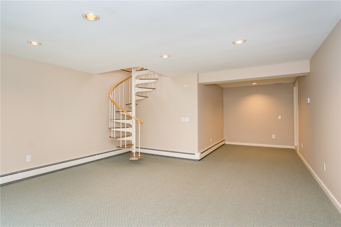1105 High Hawk Road East Greenwich, RI 02818 - Photo 36 of 40 Gallery Image 36