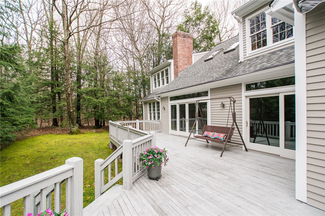 1105 High Hawk Road East Greenwich, RI 02818 - Photo 38 of 40 Gallery Image 38