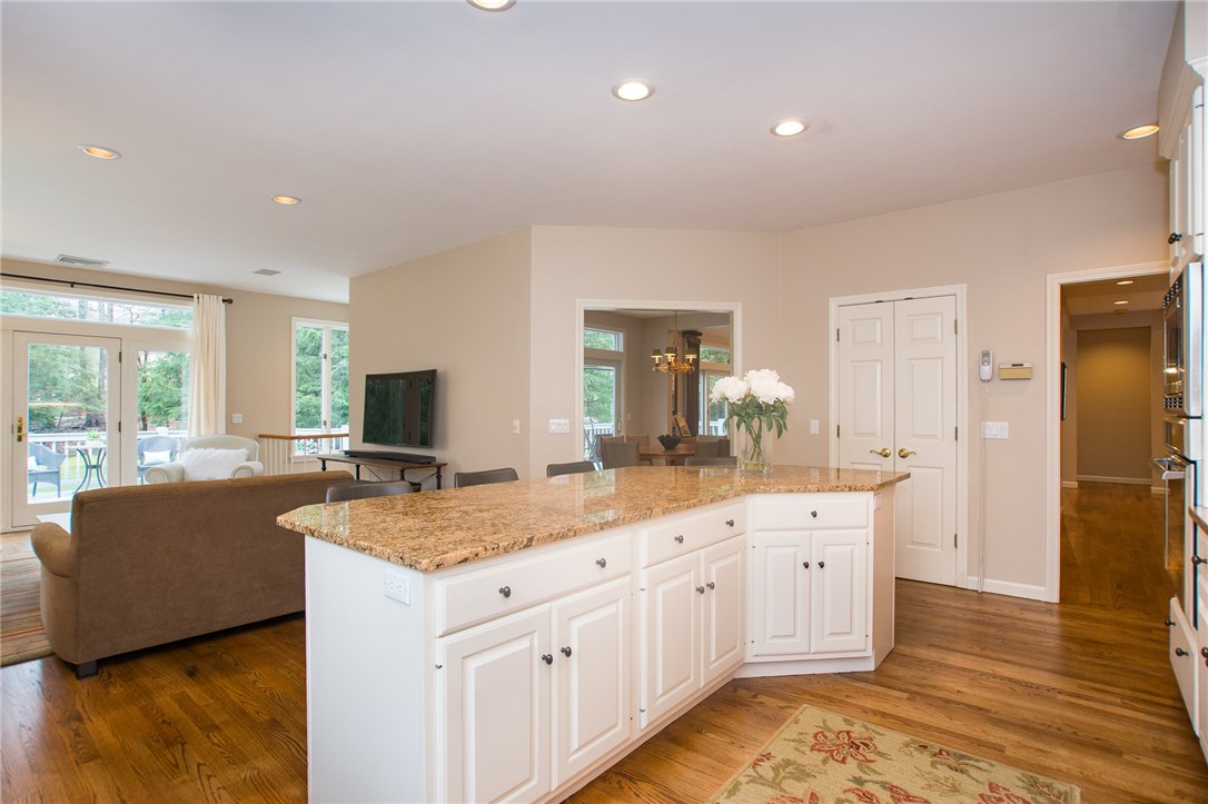 1105 High Hawk Road East Greenwich, RI 02818 - Photo 7 of 40 Gallery Image 7