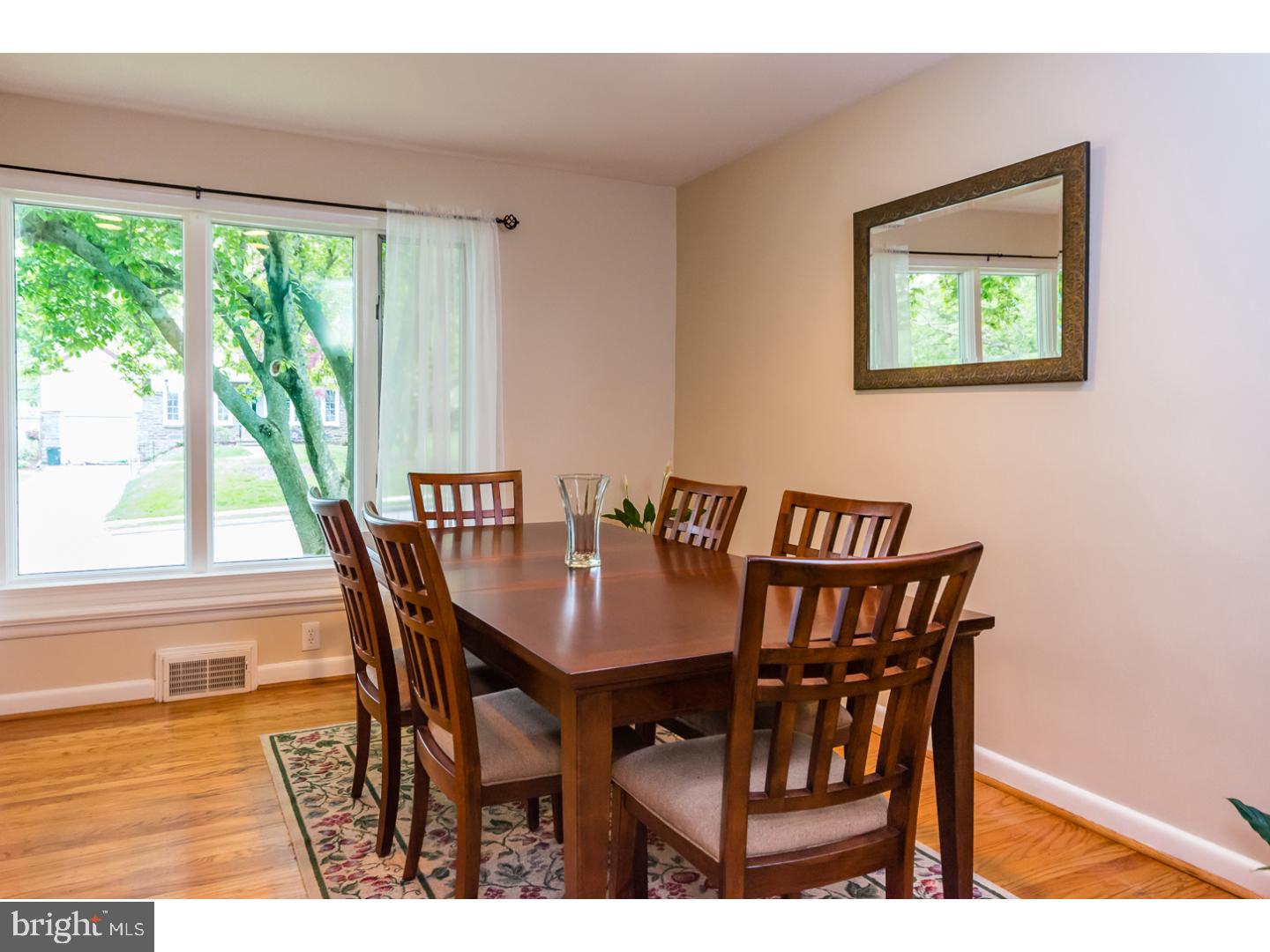 2207 Rhonda Road Broomall, PA 19008 - Photo 4 of 24 Dining Room