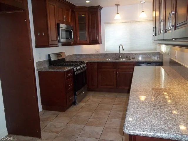 $3,125 | 5417 Pine Ridge Way, Unit A, Anaheim Hills, CA 92807