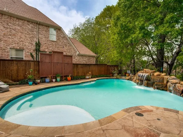 $1,200,000 | 1912 Surrey Lane, McKinney, TX 75072