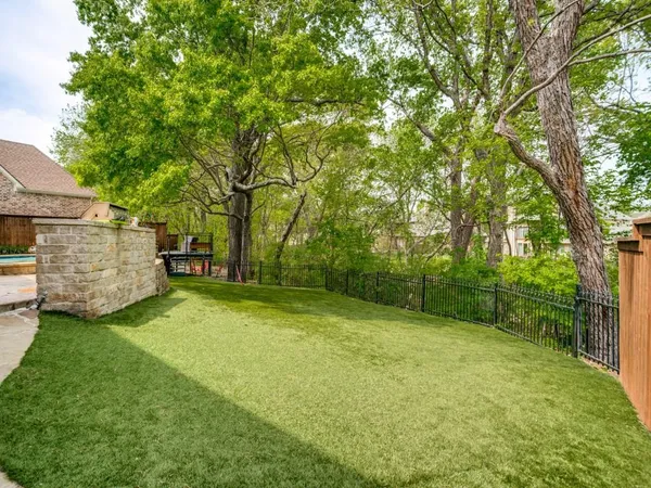 $1,200,000 | 1912 Surrey Lane, McKinney, TX 75072