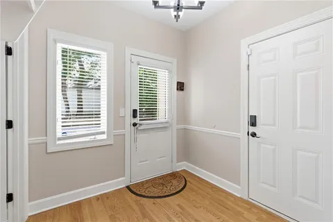 $899,950 | 4407 North Mulberry Drive, Kansas City, MO 64116