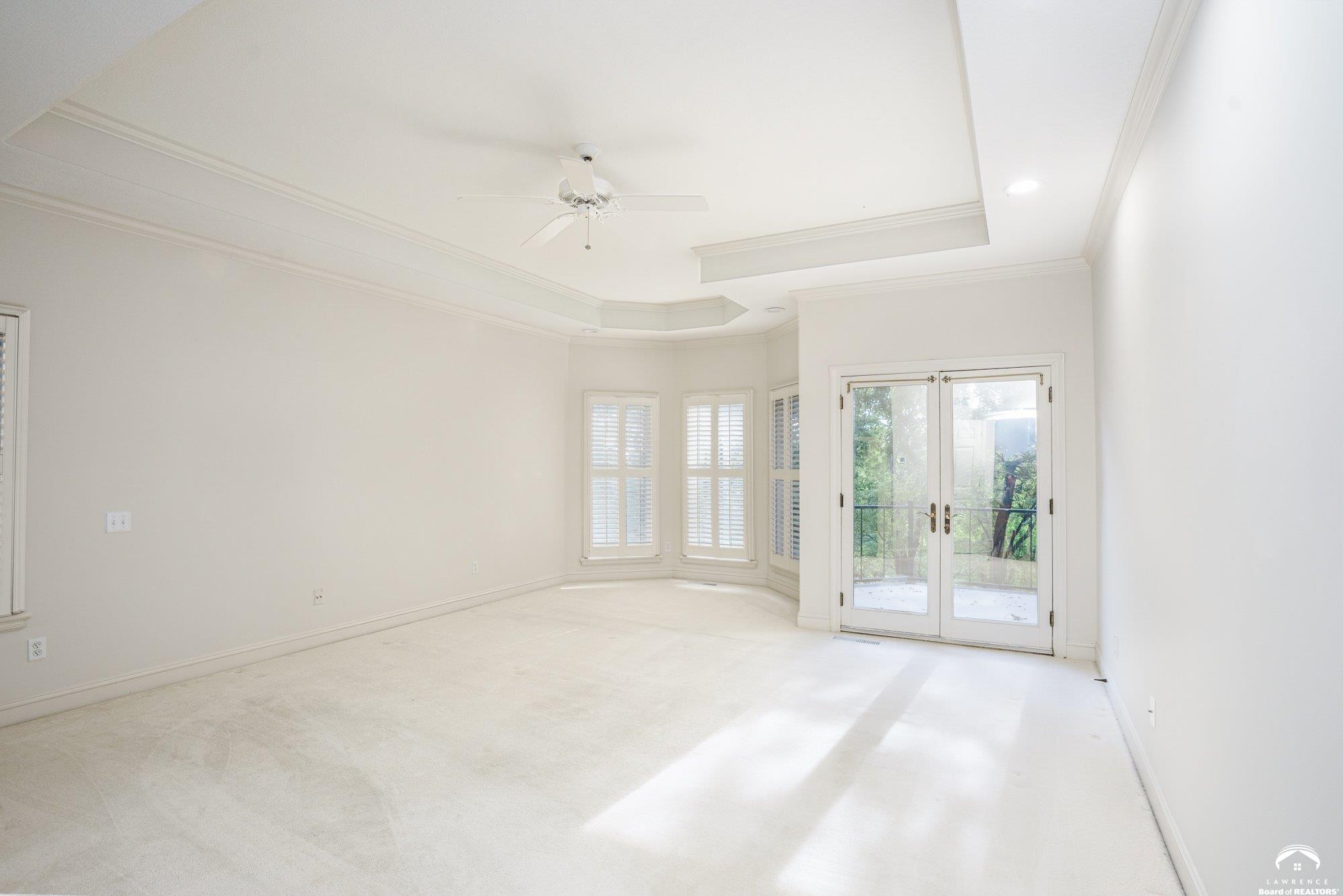 204 Fall Creek Road Lawrence, KS 66049 - Photo 26 of 80