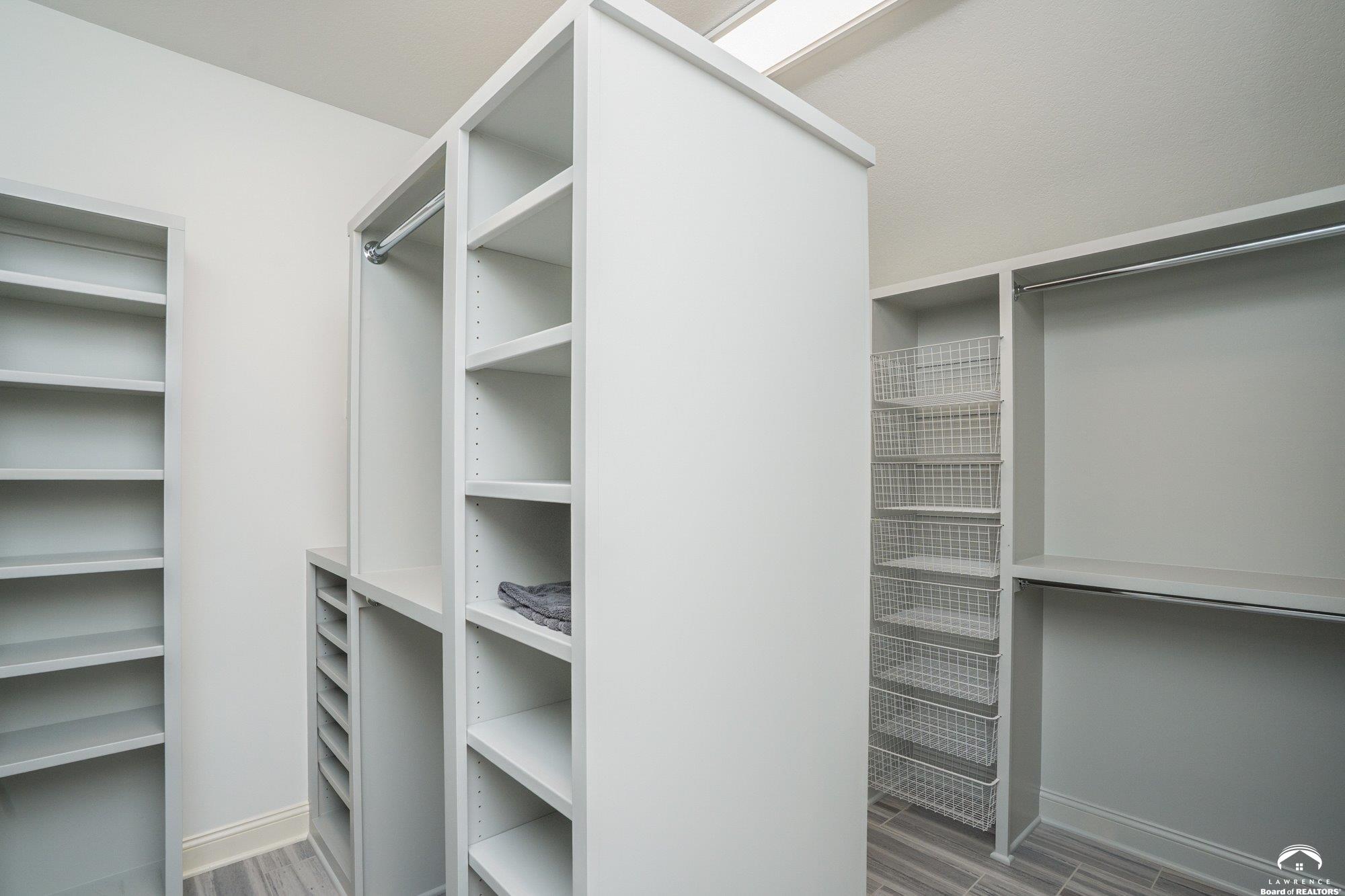 204 Fall Creek Road Lawrence, KS 66049 - Photo 32 of 80